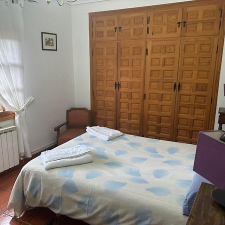 Casa Rural El Cordel La Serrada ภายนอก รูปภาพ