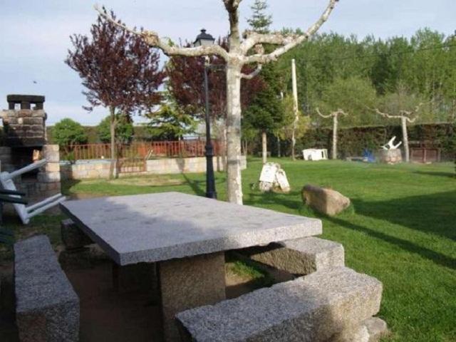 Casa Rural El Cordel La Serrada ภายนอก รูปภาพ